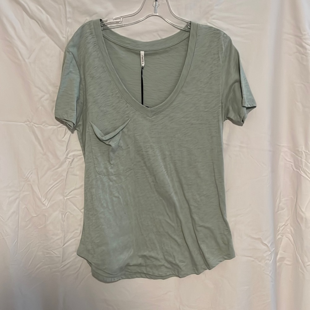 Selling super cute army green Z supply shirt! Never worn